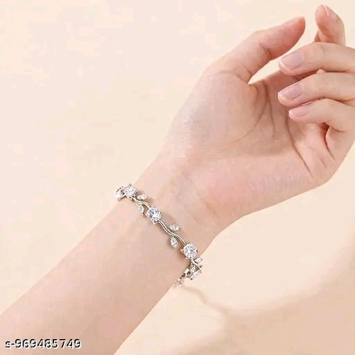 ✨Tulip Crystal Bracelet for women & Girls ✨